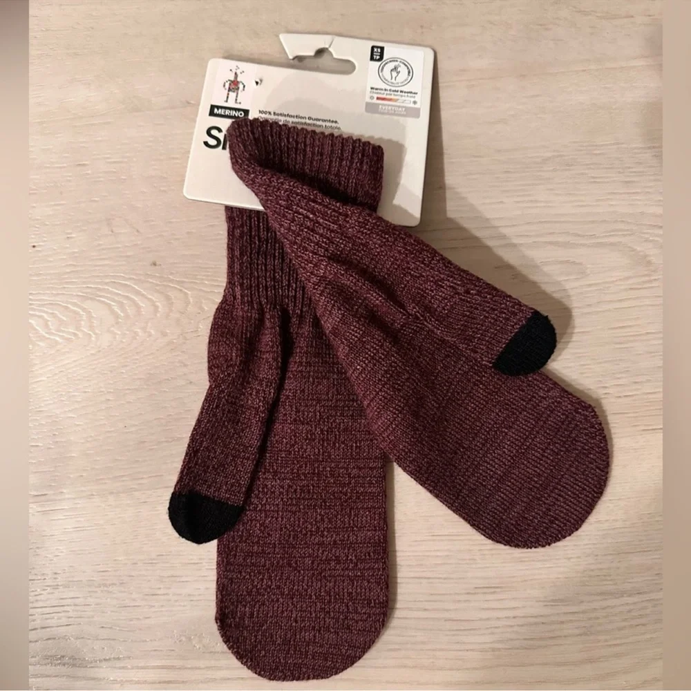 SmartWool Women's Merino Wool Knit Mittens Argyle Purple